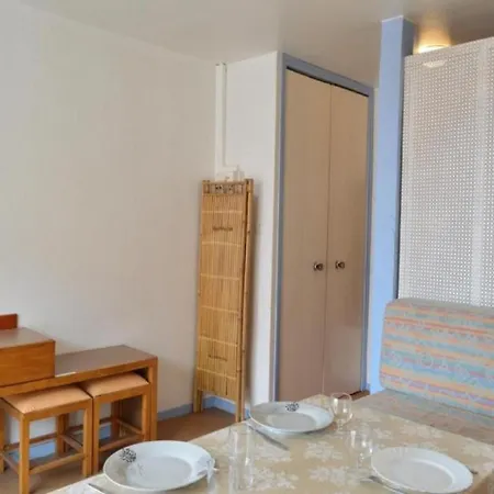 Cap Dauphin 3 *